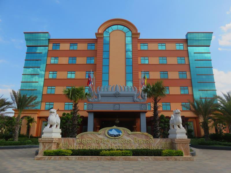 Mittapheap Hotel And Casino Ratanakiri エクステリア 写真